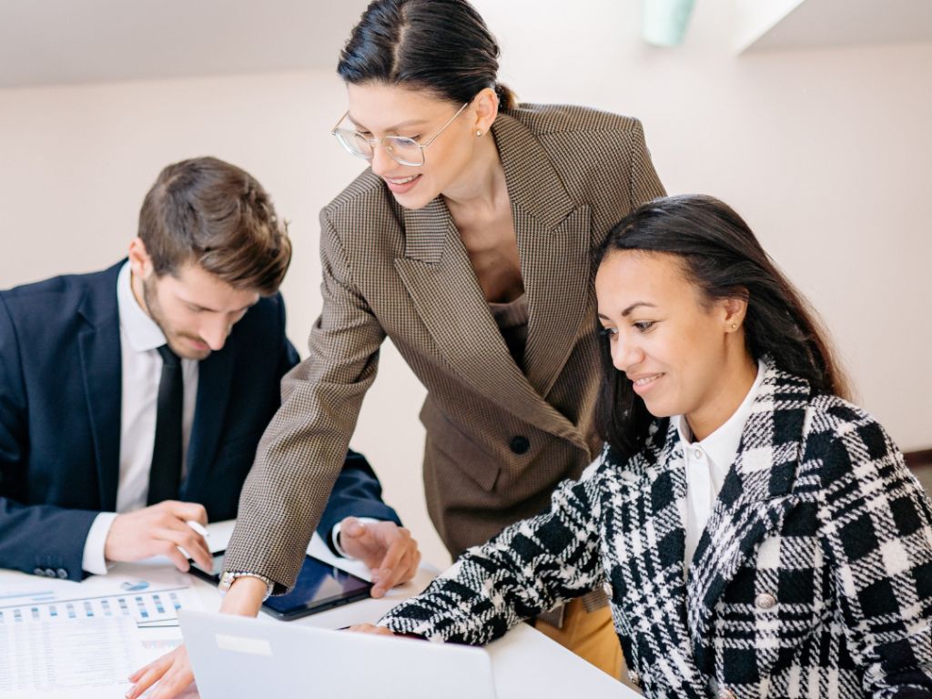 Lançamento das Consultorias Menturis – Produtos de Experiência e Inteligência de Mercado